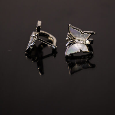Luxe PearlWing Butterfly Earrings