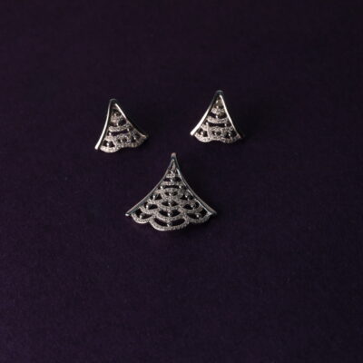 Zilvern Infinity Pendant & Earring Set