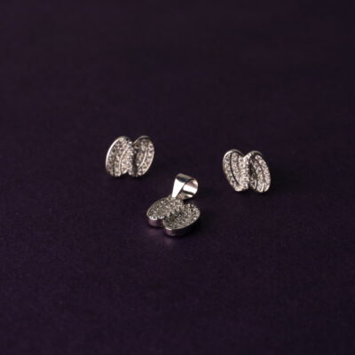 Zilvern Traditional Silver Pendant & Earring Set