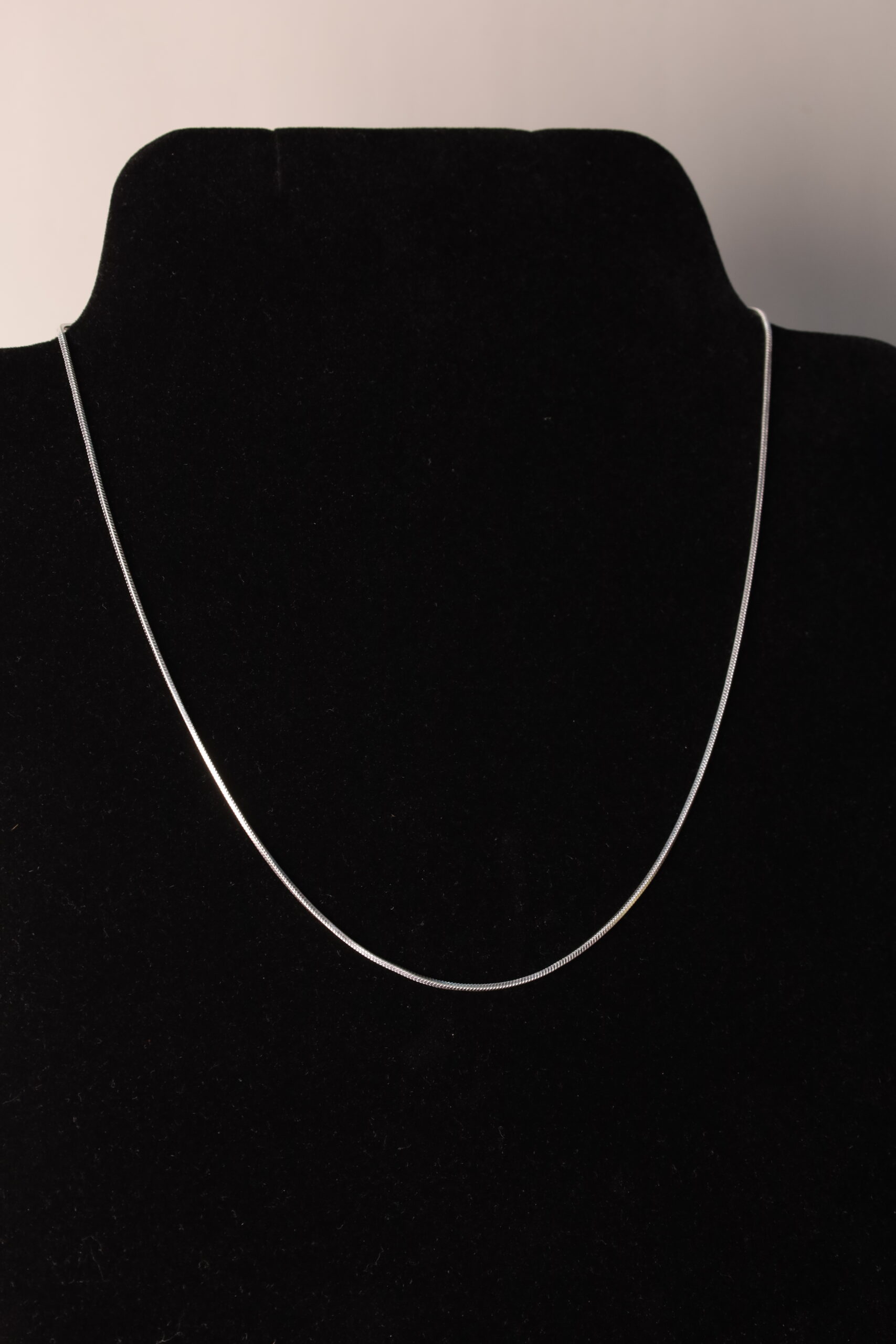 Zilvern Minimal Flat Silver Chain